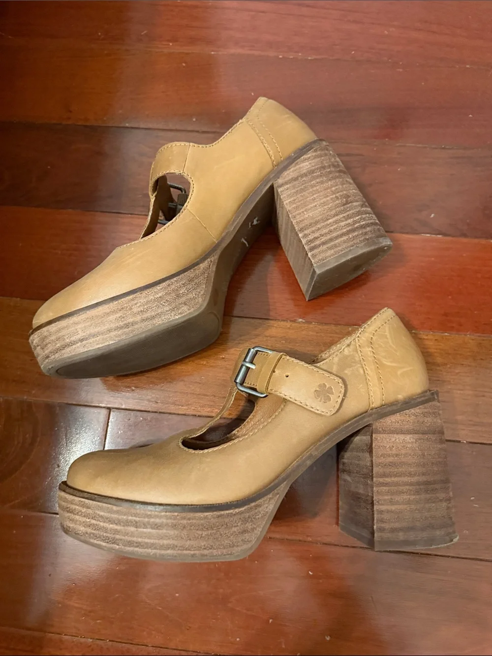 Lucky Brand Tan Mary Jane Platform Heels with Buckle